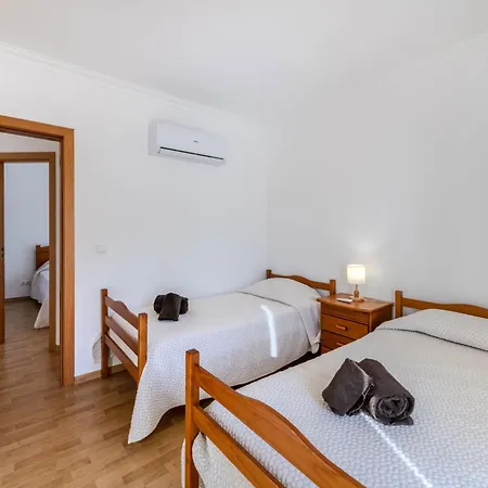 V3 Aguia M By Interhome * Albufeira