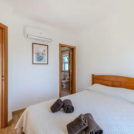 Holiday home V3 Aguia M By Interhome